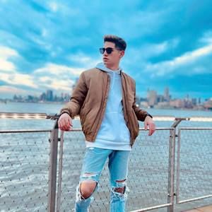 Meet your Posher, Juan manuel